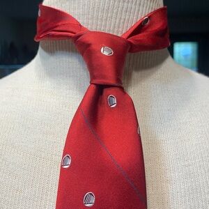 GIVENCHY MONSIEUR VINTAGE PEAU DE SOIE SILK BLEND NECKTIE, GEOMETRIC DOTS MOTIF